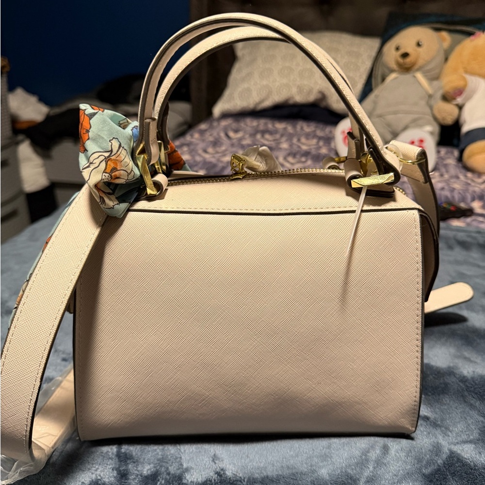 Steve Madden Cream Satchel with Gold Accents - Picture 3 of 3